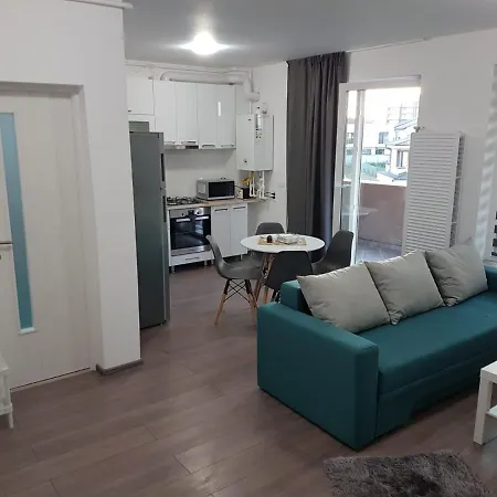 Frumos Apartment *
